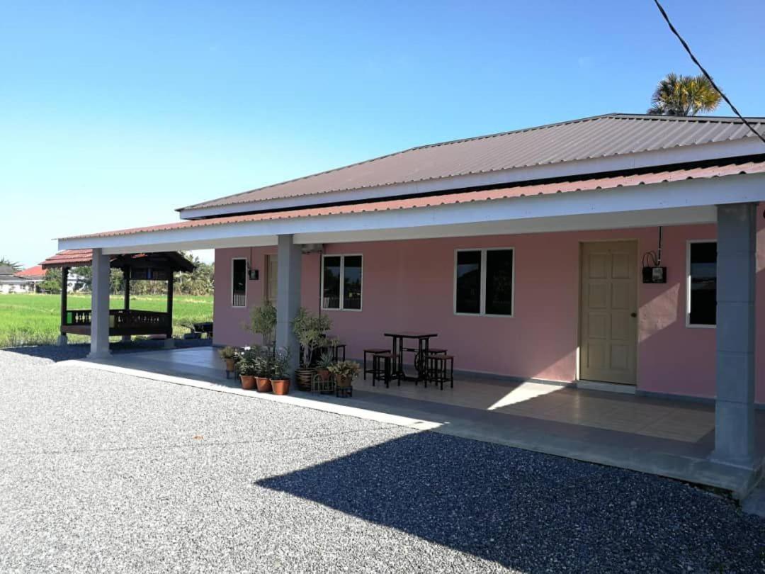 Chalet Desa Halban Кангар Экстерьер фото